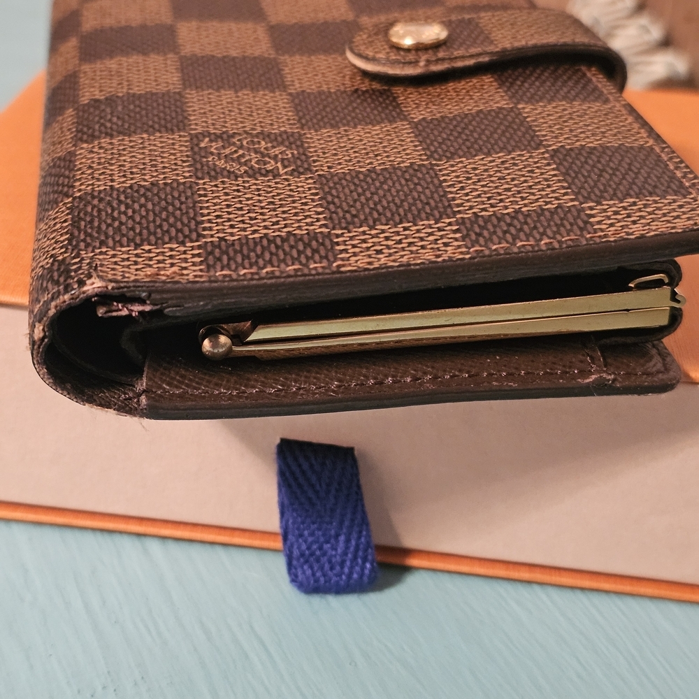 Louis Vuitton Portefeuille Viennois Wallet - Picture 12 of 15